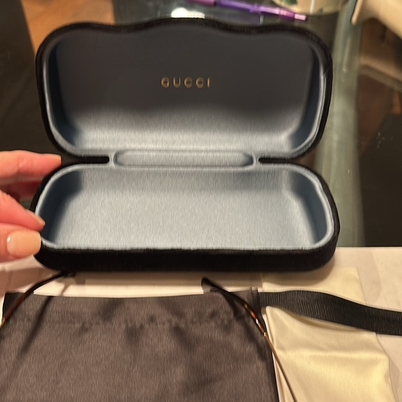 Gucci GG008792 002 Gold Square Frame Brown Lens Sunglasses for Women  BNIB - Picture 11 of 14